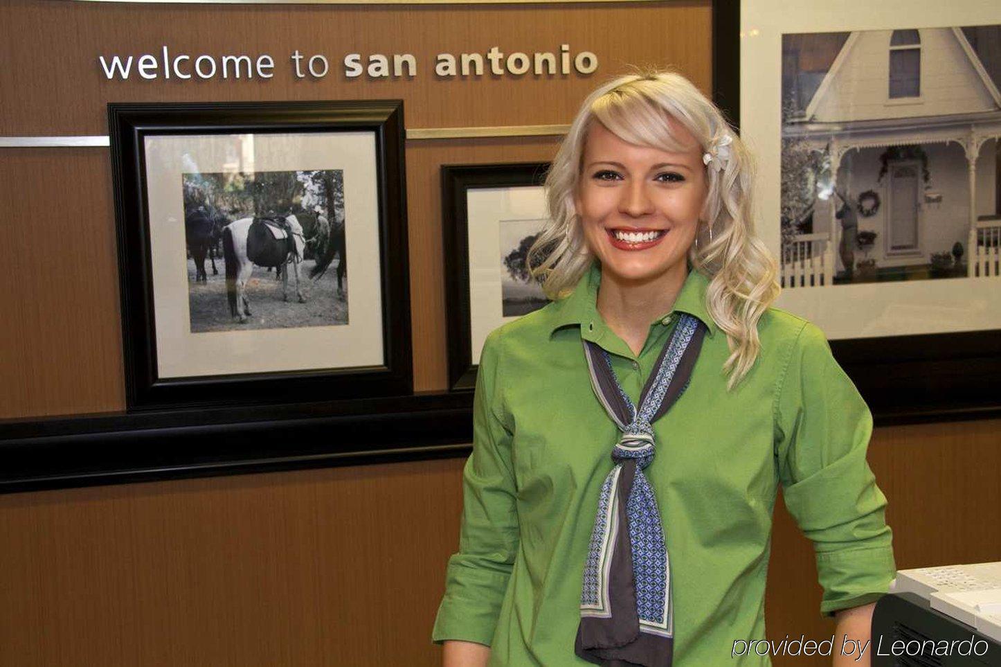Hampton Inn San Antonio Stone Oak Eksteriør billede