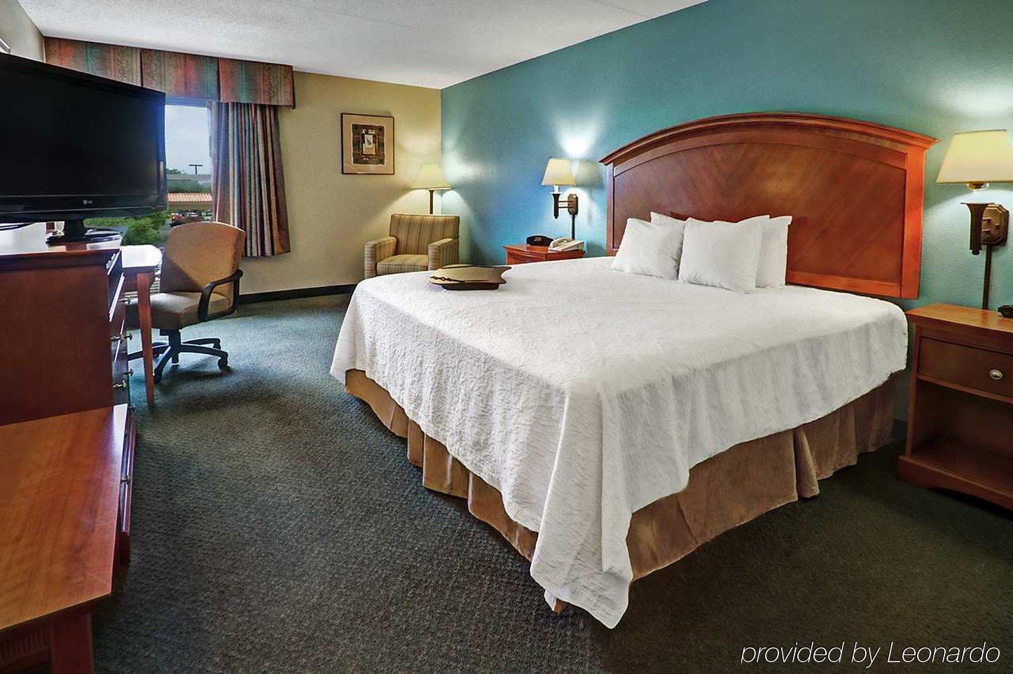 Hampton Inn San Antonio Stone Oak Eksteriør billede