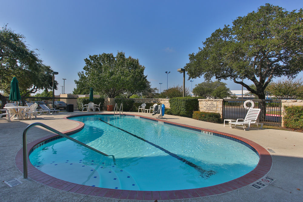 Hampton Inn San Antonio Stone Oak Eksteriør billede