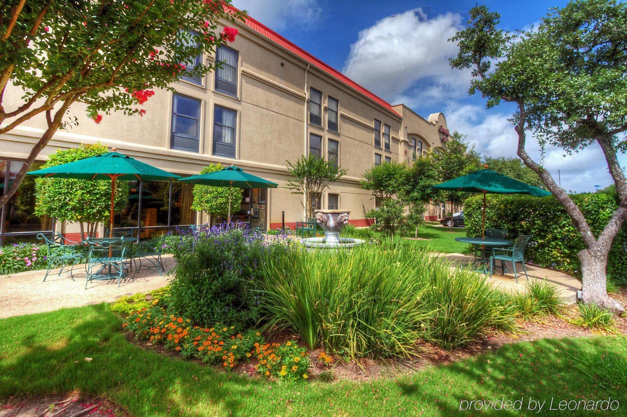 Hampton Inn San Antonio Stone Oak Eksteriør billede